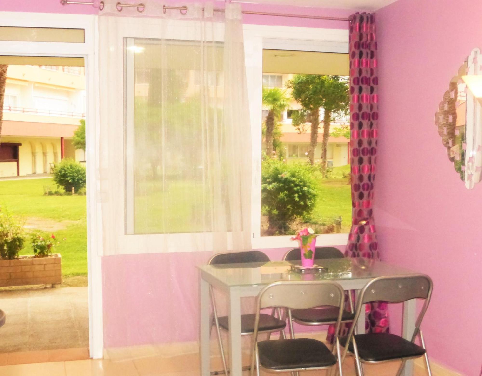 Appt Piscines Tennis Plage Parking Appartamento Roses