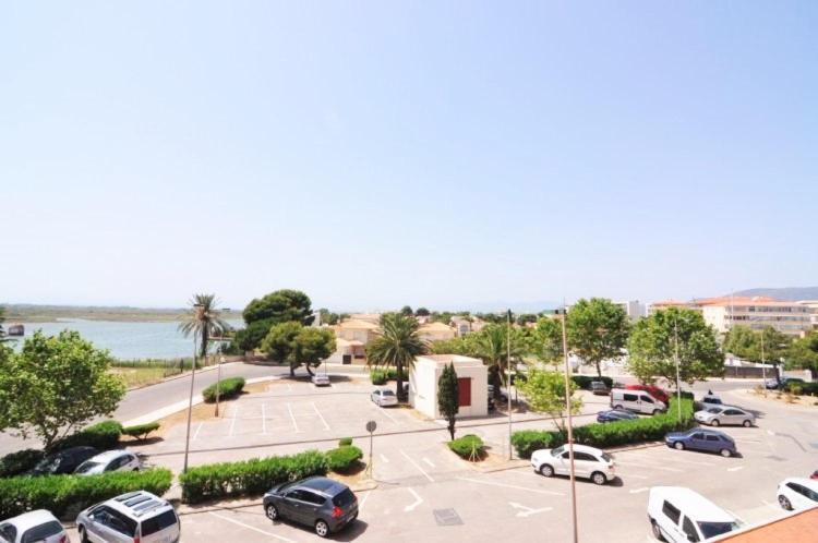 Appartamento Appt Piscines Tennis Plage Parking Roses